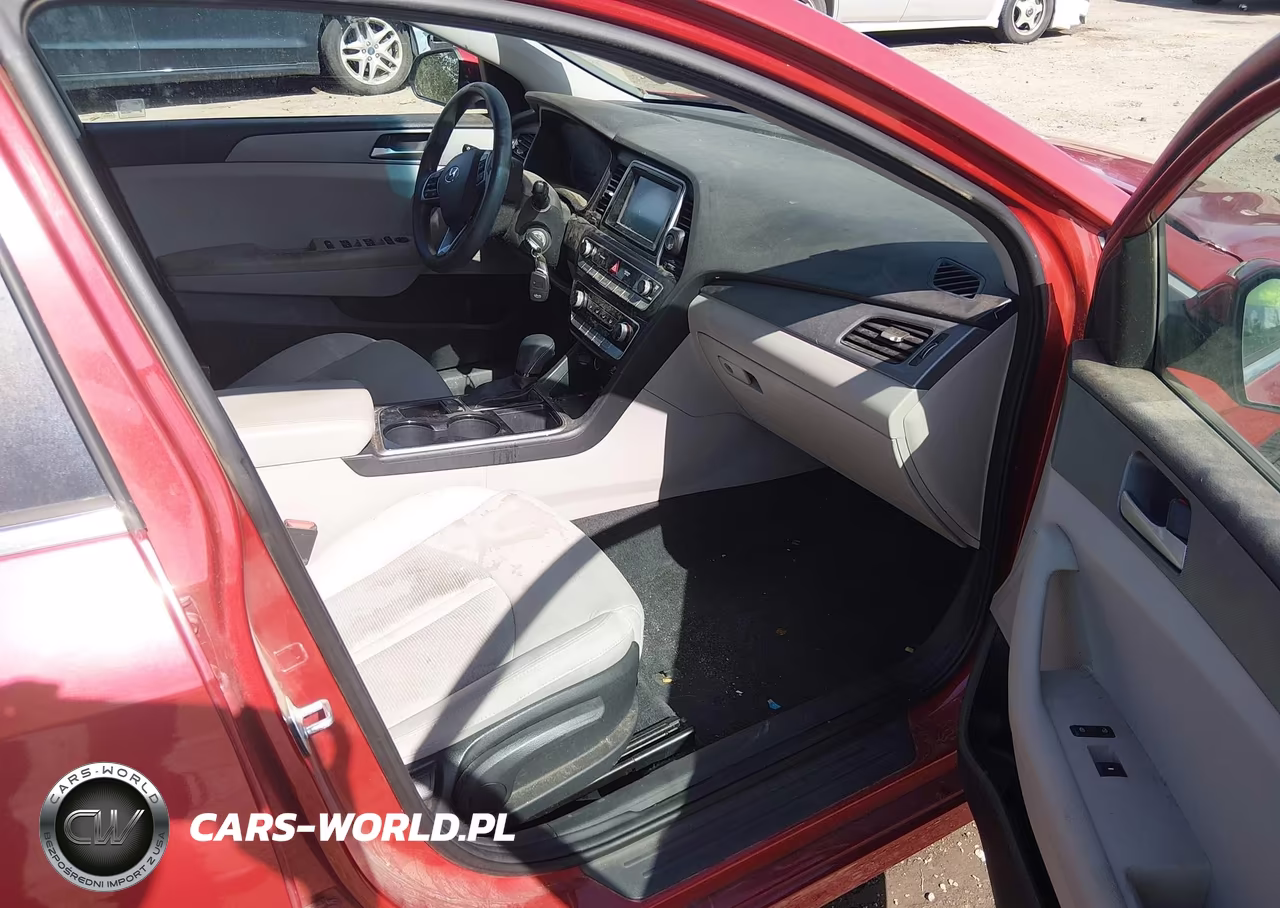2019 Hyundai Sonata Se VIN:5NPE24AF0KH792103 - 5