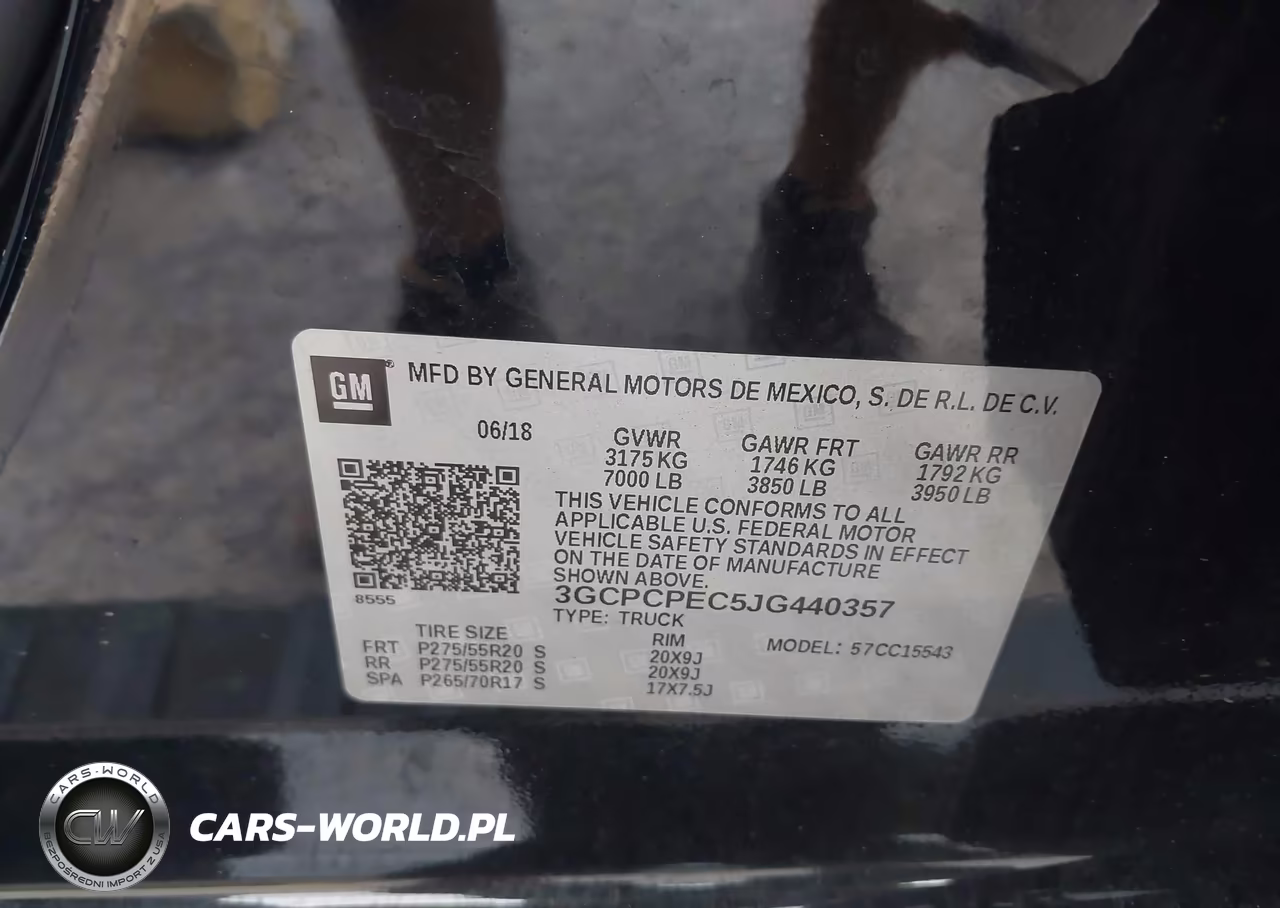 2018 Chevrolet Silverado 1500 Custom VIN:3GCPCPEC5JG440357 - 9
