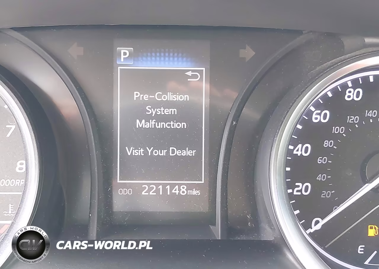 2018 Toyota Camry Le VIN:4T1B11HK9JU032081 - 15