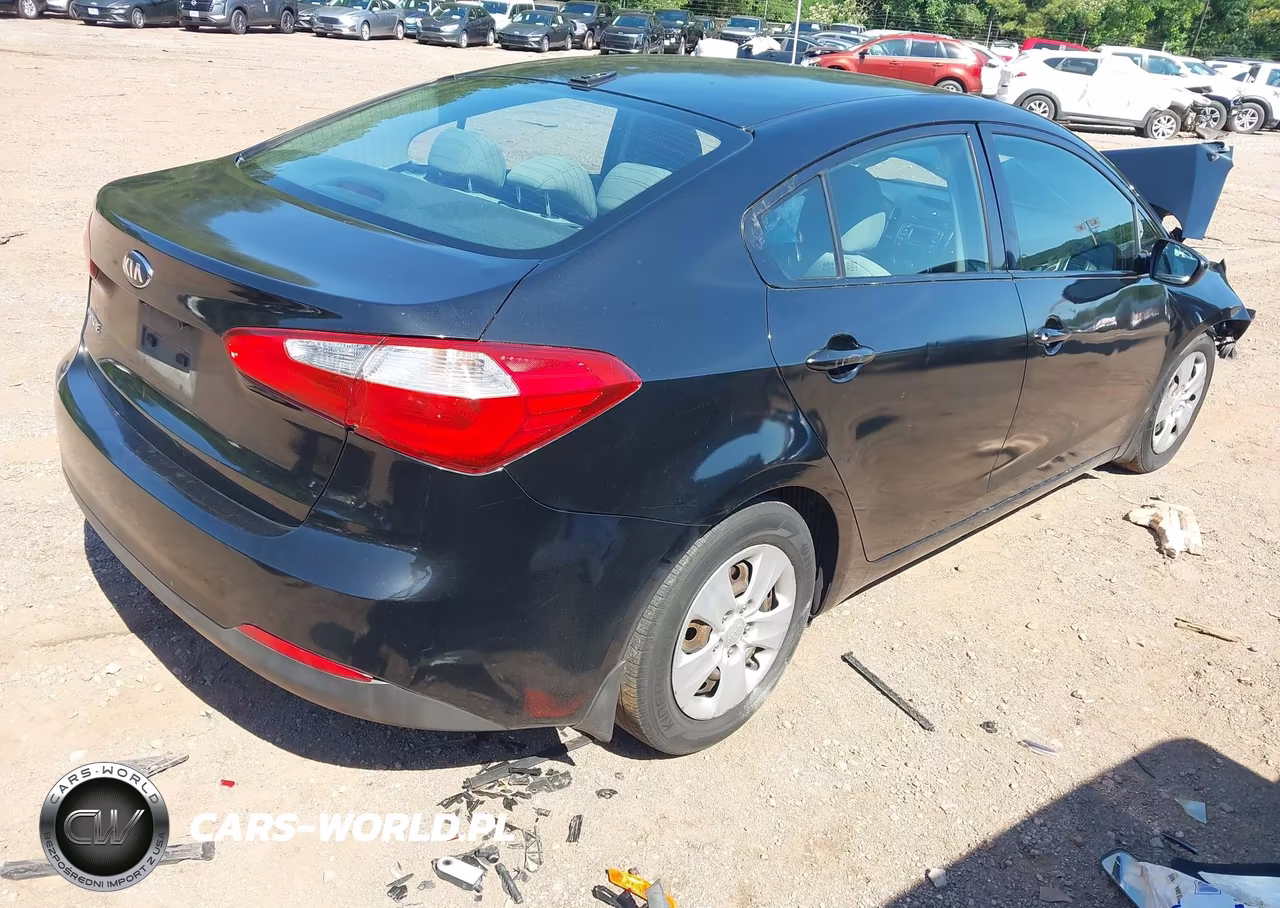 2015 Kia Forte Lx VIN:KNAFK4A67F5408924 - 4