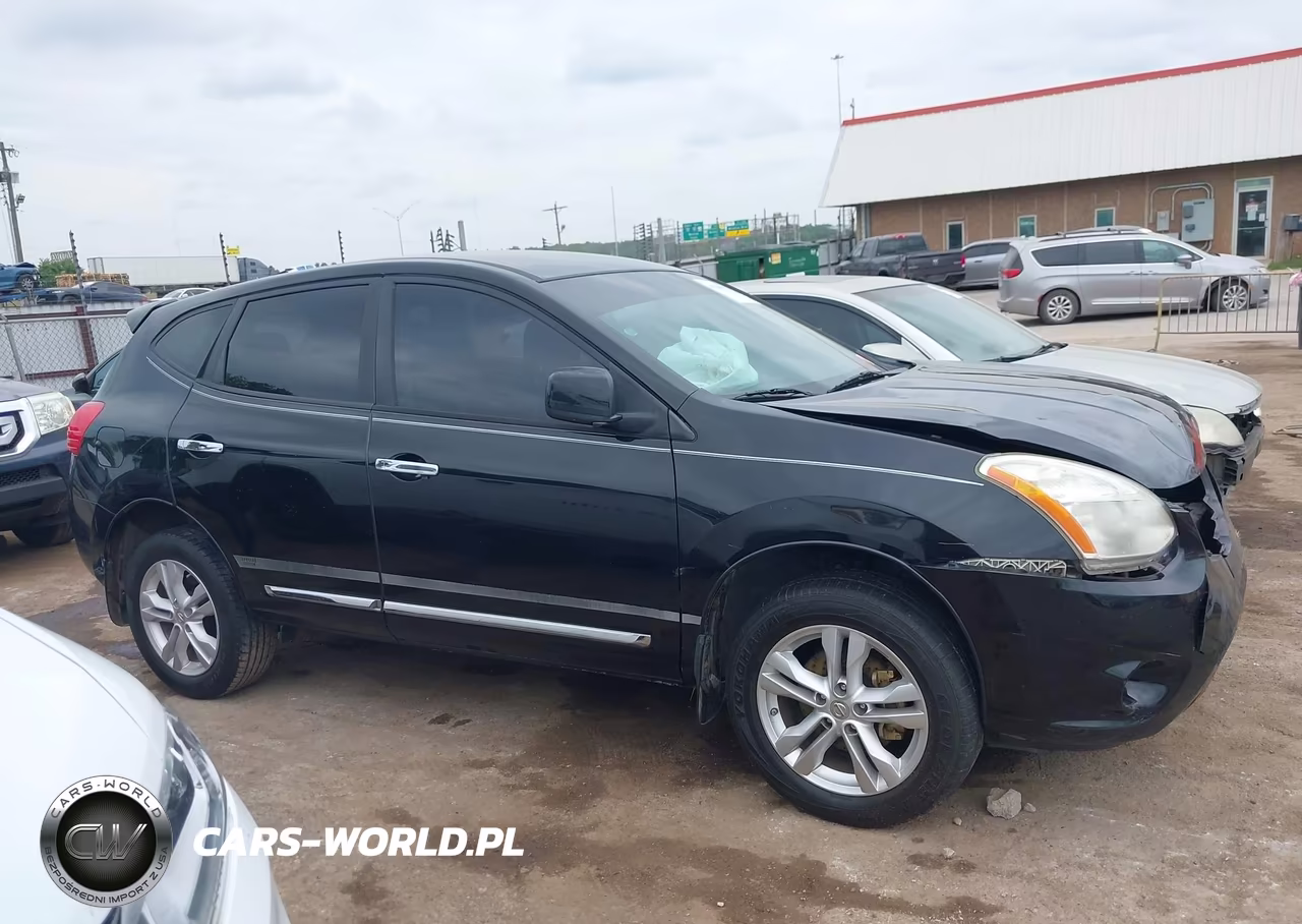 2013 Nissan Rogue S VIN:JN8AS5MT2DW555104 - 13