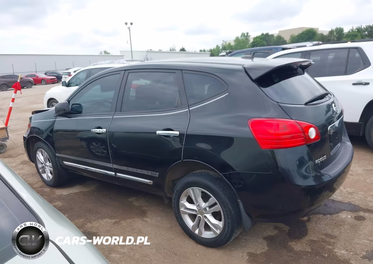 2013 Nissan Rogue S VIN:JN8AS5MT2DW555104 - 14