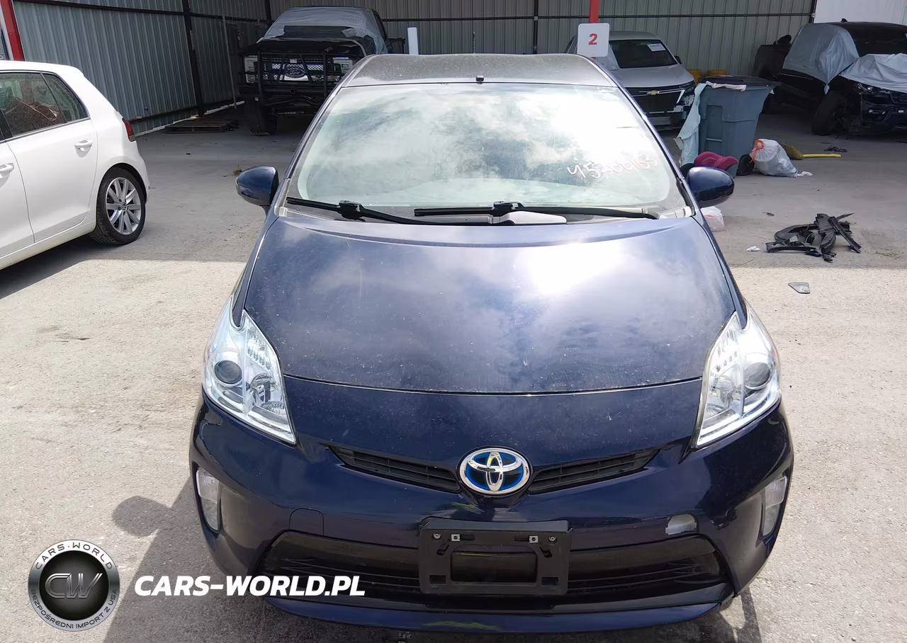 2013 Toyota Prius Two VIN:JTDKN3DU4D0350715 - 12