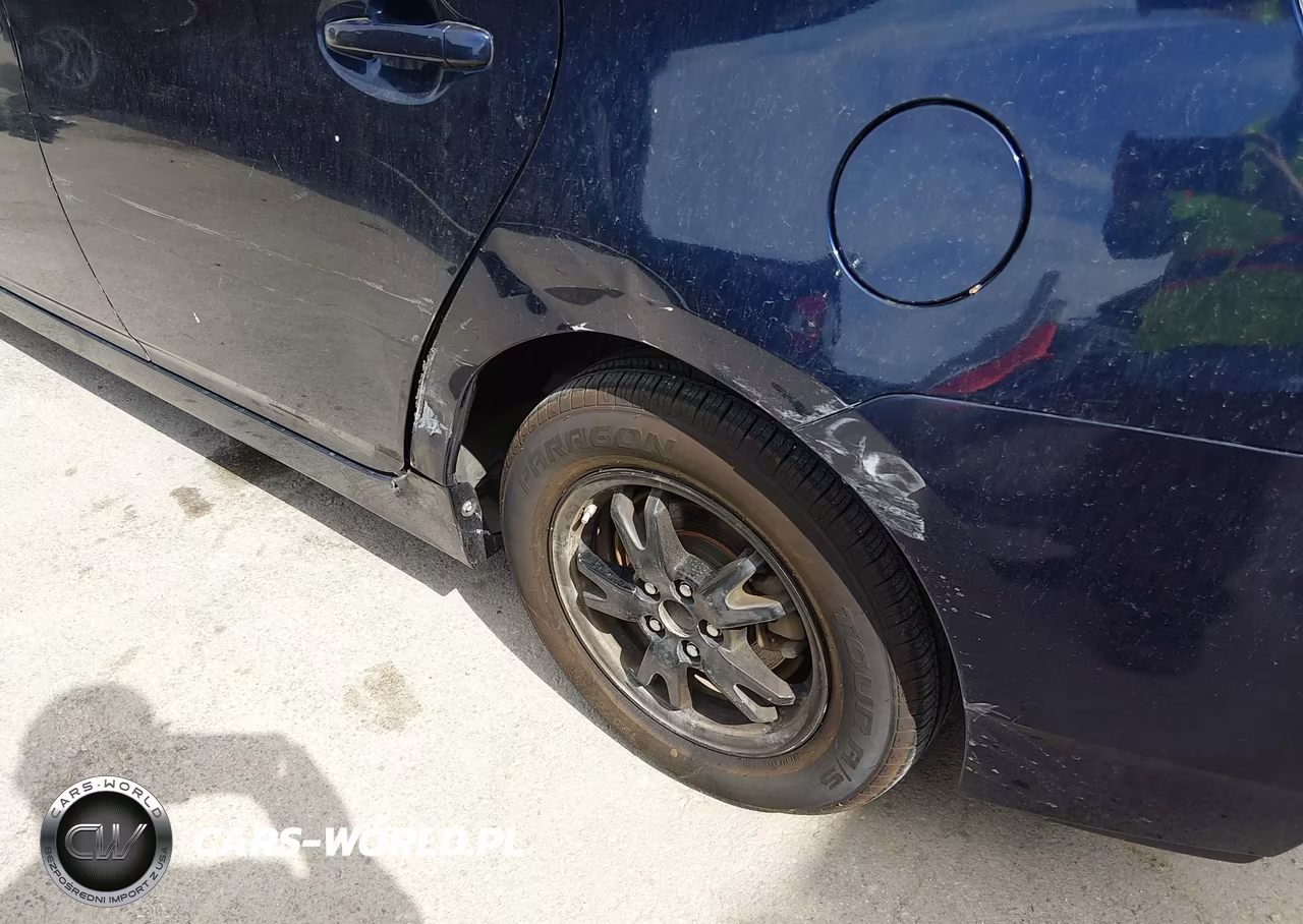 2013 Toyota Prius Two VIN:JTDKN3DU4D0350715 - 18