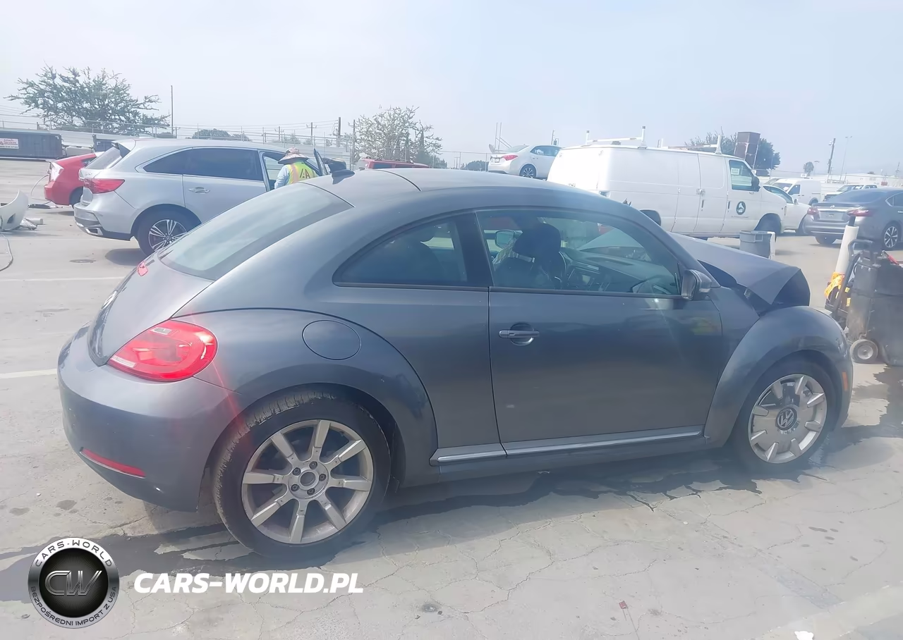 2012 Volkswagen Beetle 2.5L VIN:3VWJP7AT3CM660467 - 13