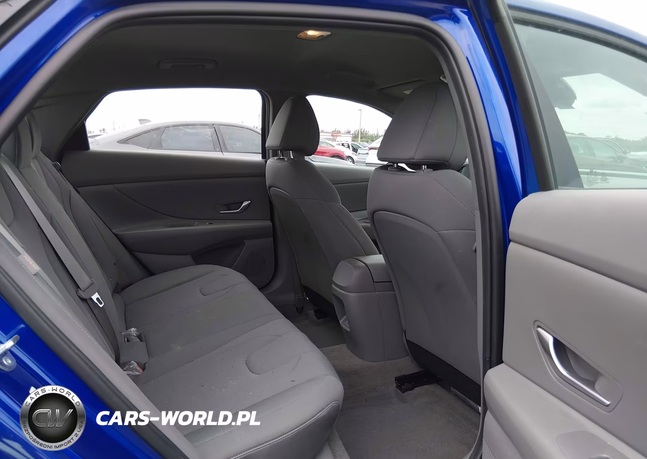 2025 Hyundai Elantra Se VIN:KMHLL4DG1SU052974 - 8