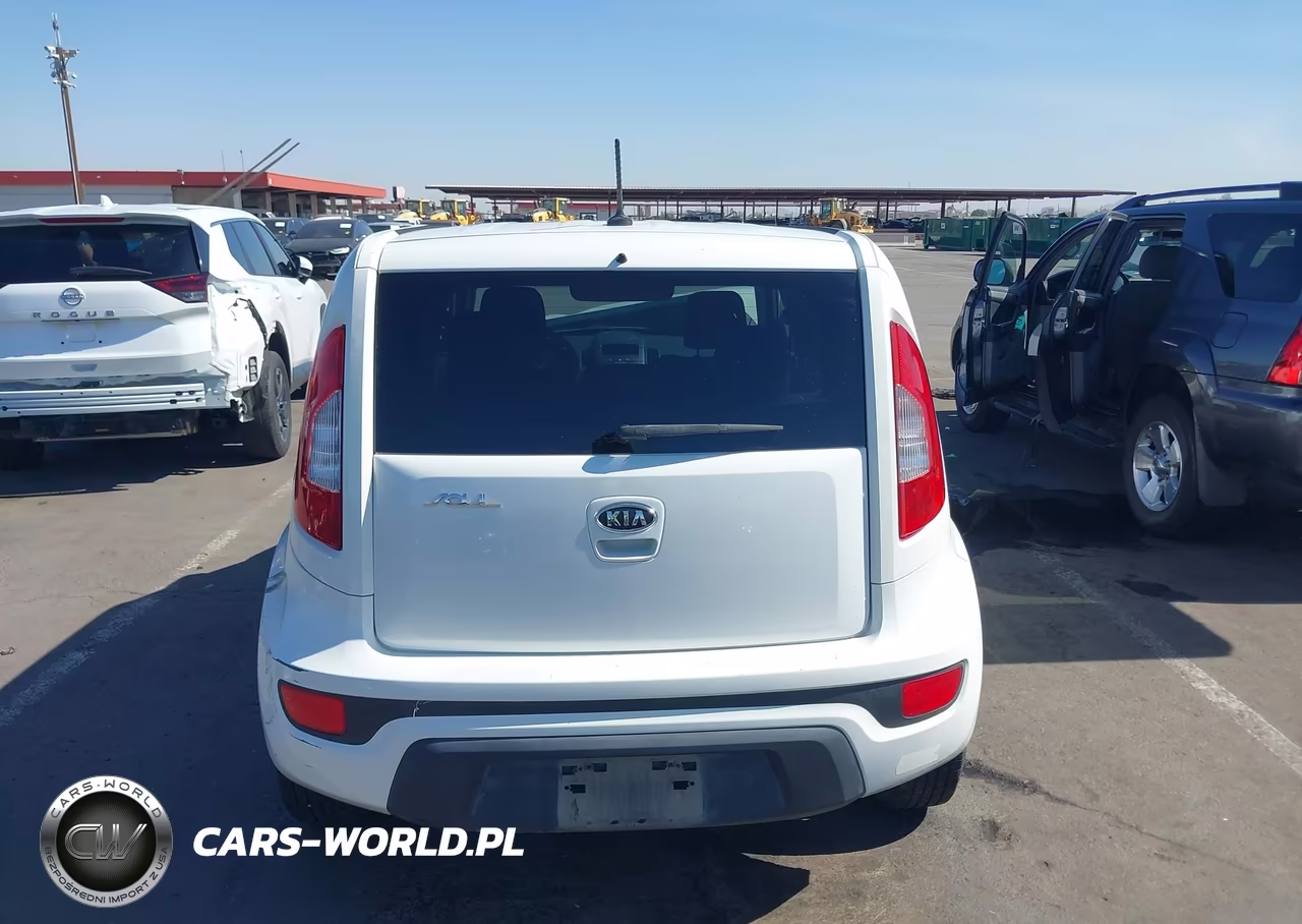 2012 Kia Soul VIN:KNDJT2A50C7450387 - 17