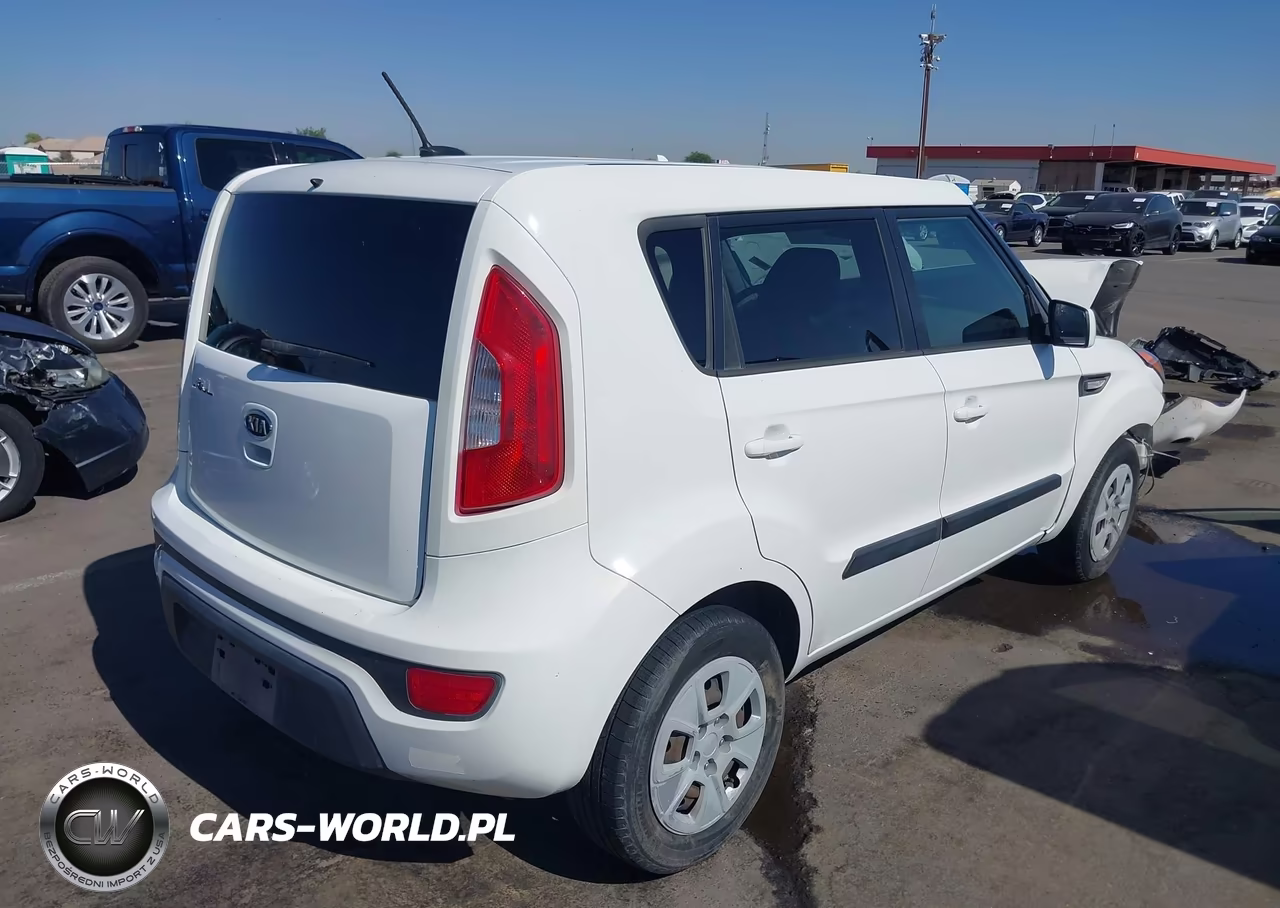 2012 Kia Soul VIN:KNDJT2A50C7450387 - 4