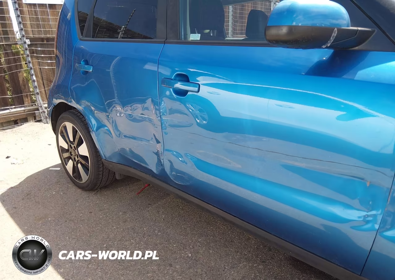 2019 Kia Soul + VIN:KNDJP3A52K7652821 - 16