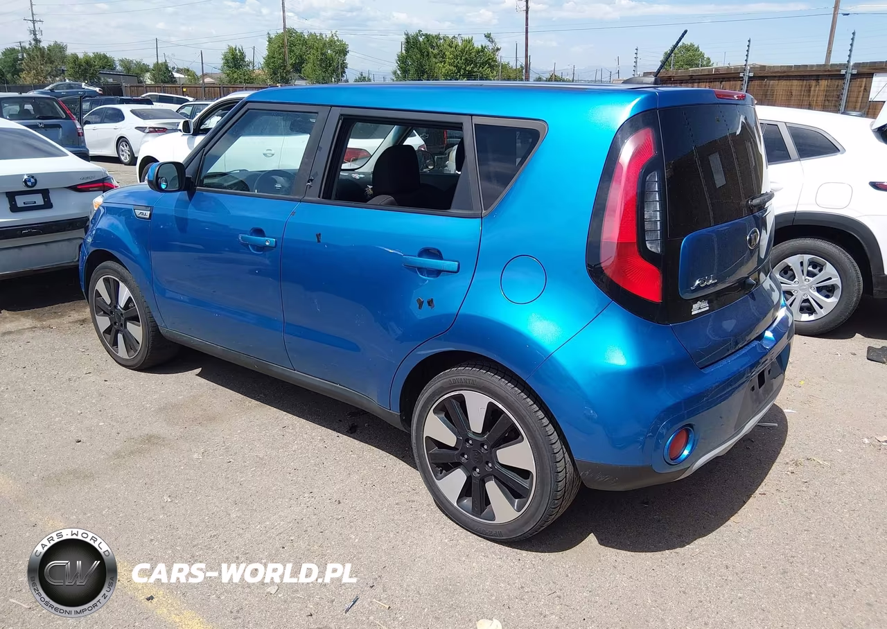 2019 Kia Soul + VIN:KNDJP3A52K7652821 - 3
