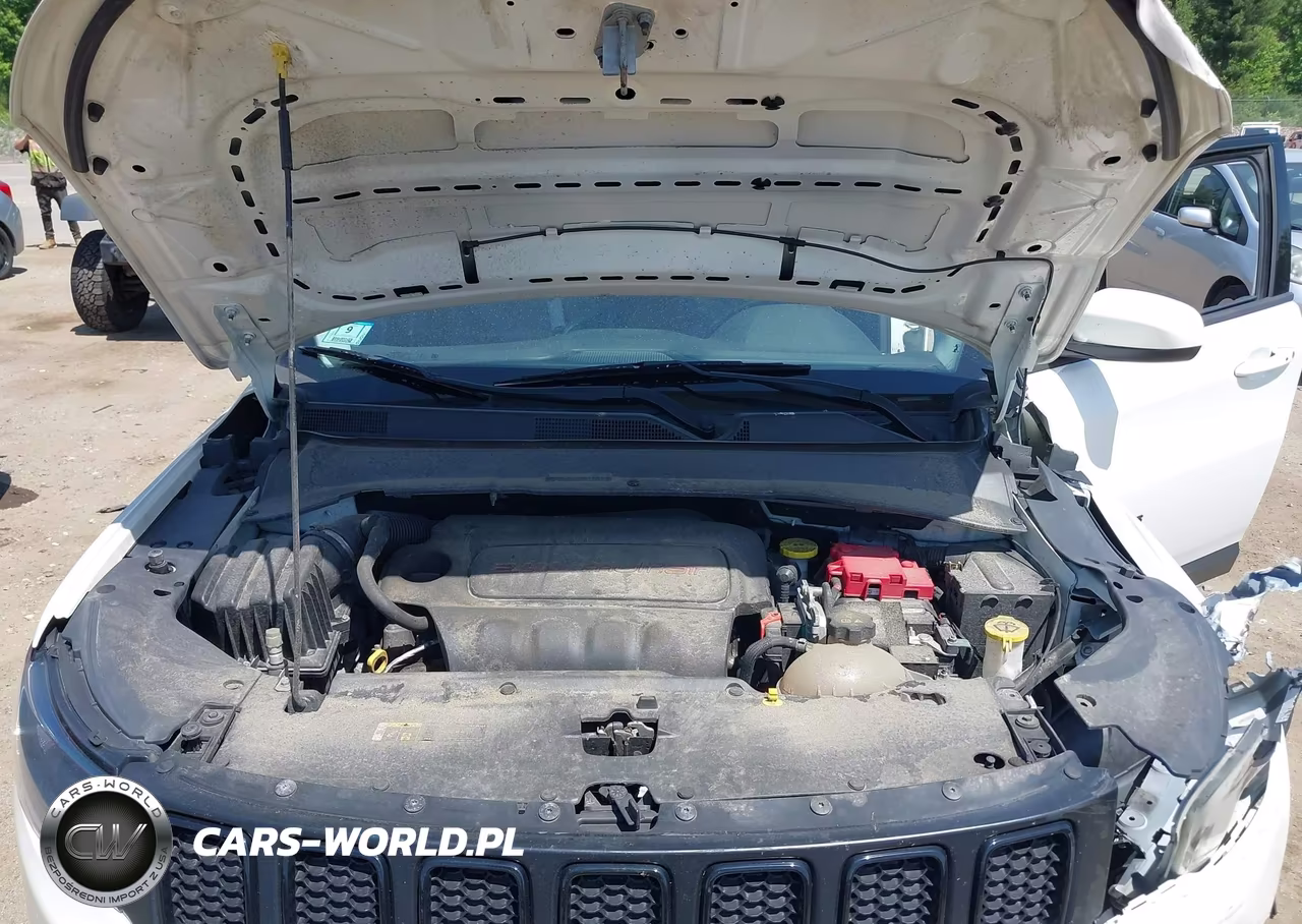 2020 Jeep Compass Altitude 4X4 VIN:3C4NJDBB7LT127893 - 10