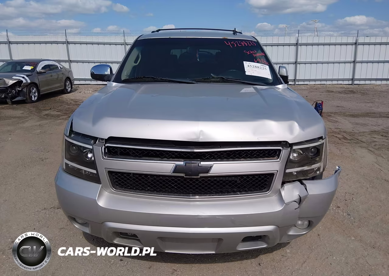 2010 Chevrolet Tahoe Lt VIN:1GNUKBE03AR274989 - 12
