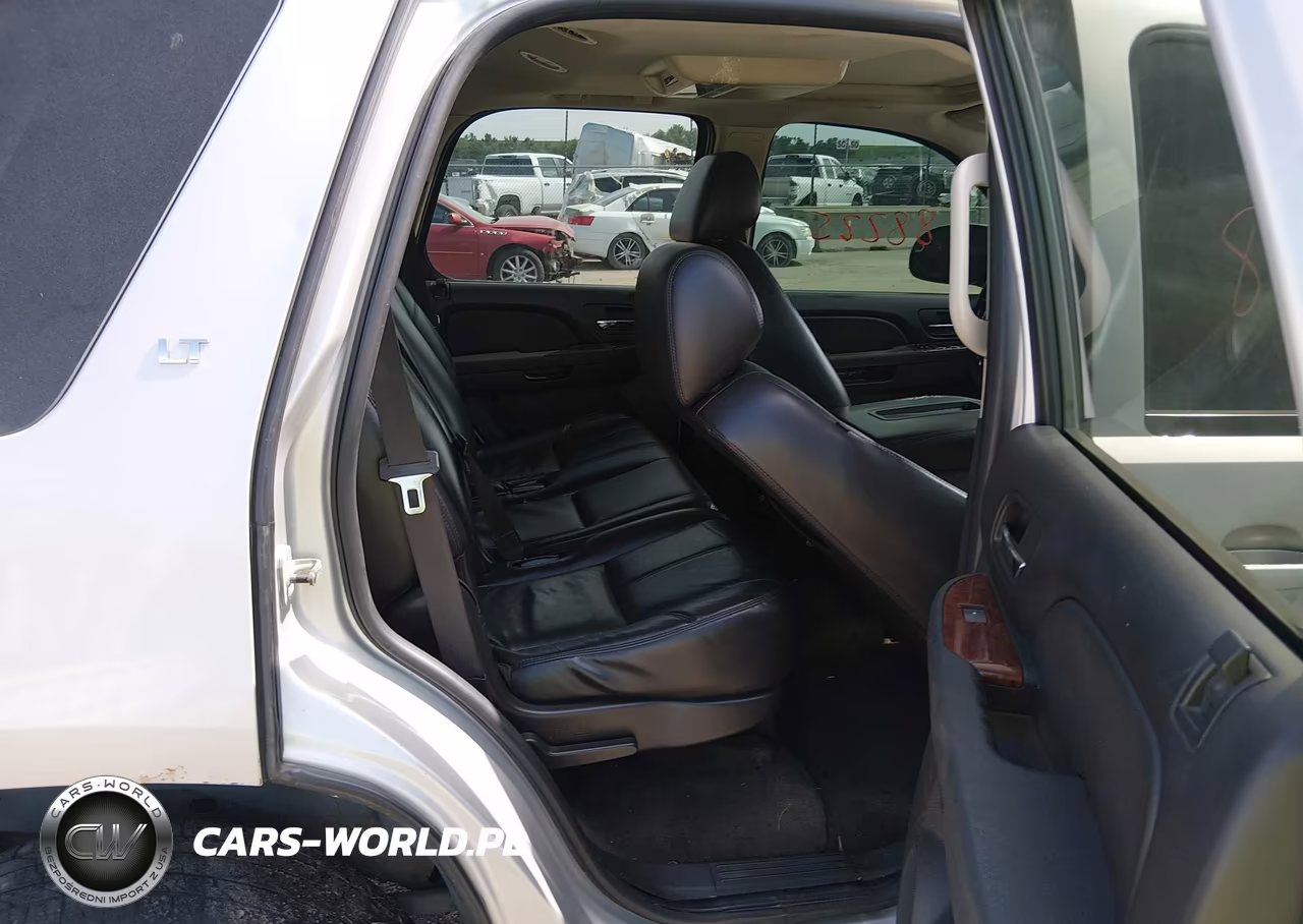 2010 Chevrolet Tahoe Lt VIN:1GNUKBE03AR274989 - 8