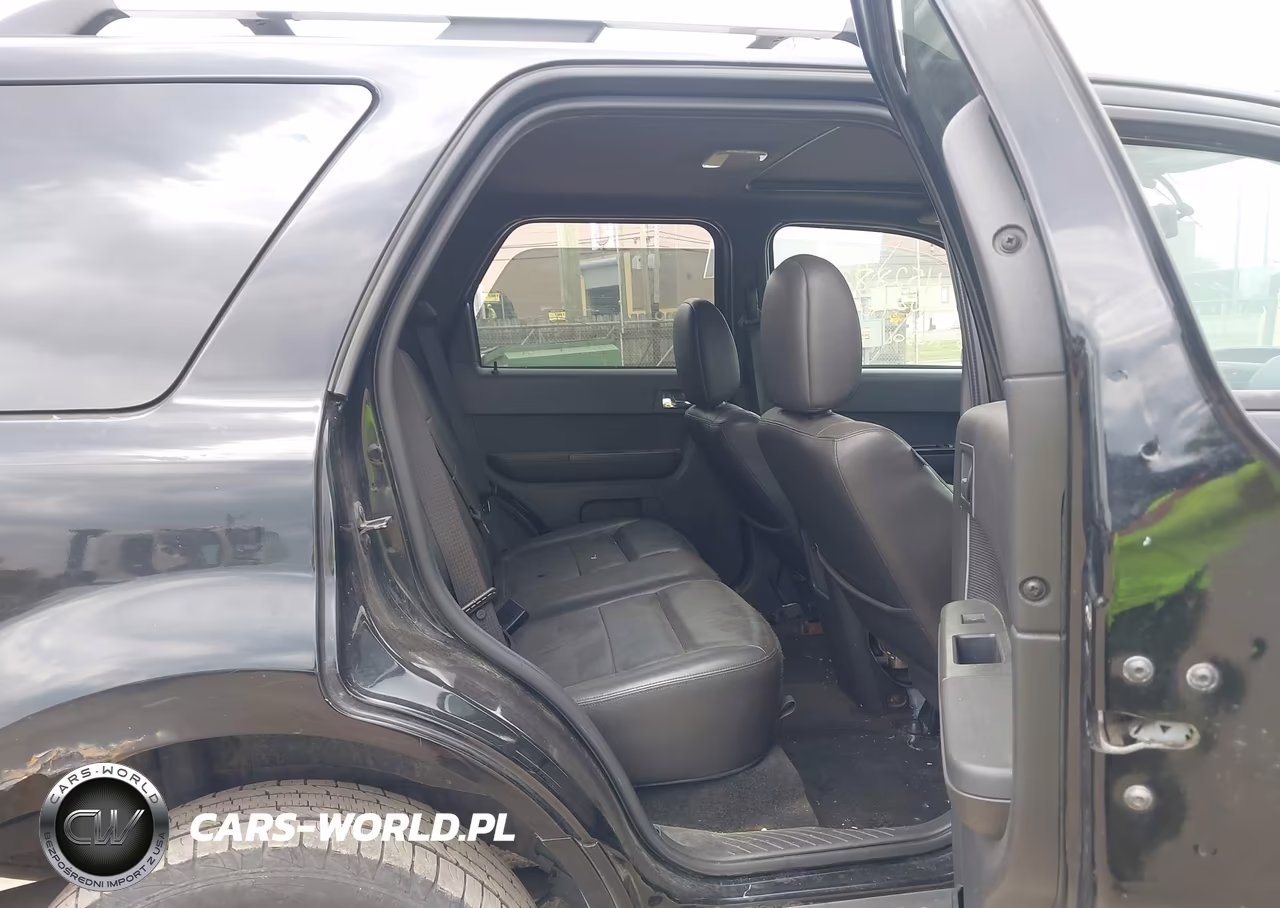 2010 Ford Escape Limited VIN:1FMCU0EG3AKA87854 - 8