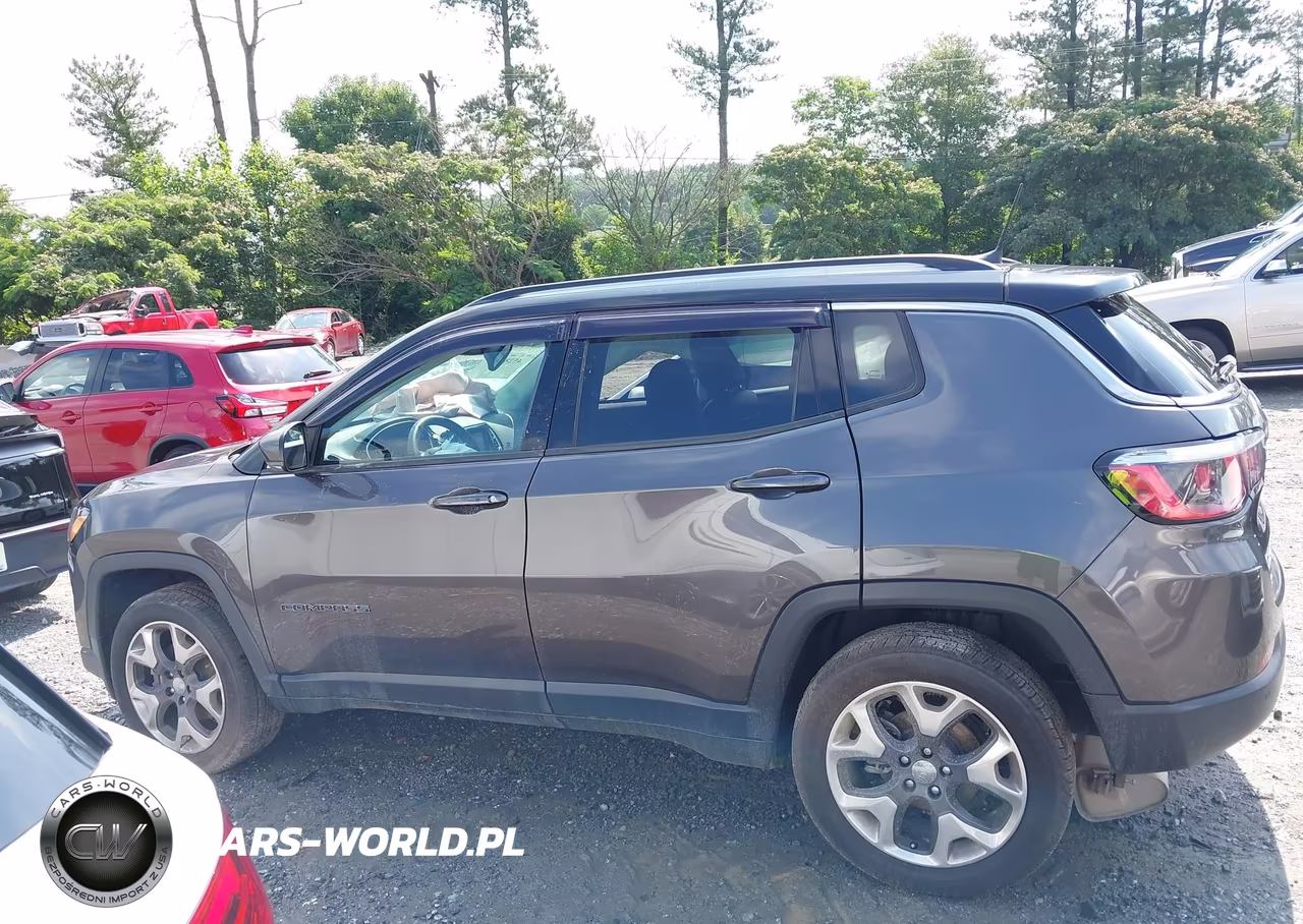 2018 Jeep Compass Limited 4X4 VIN:3C4NJDCB0JT299291 - 13