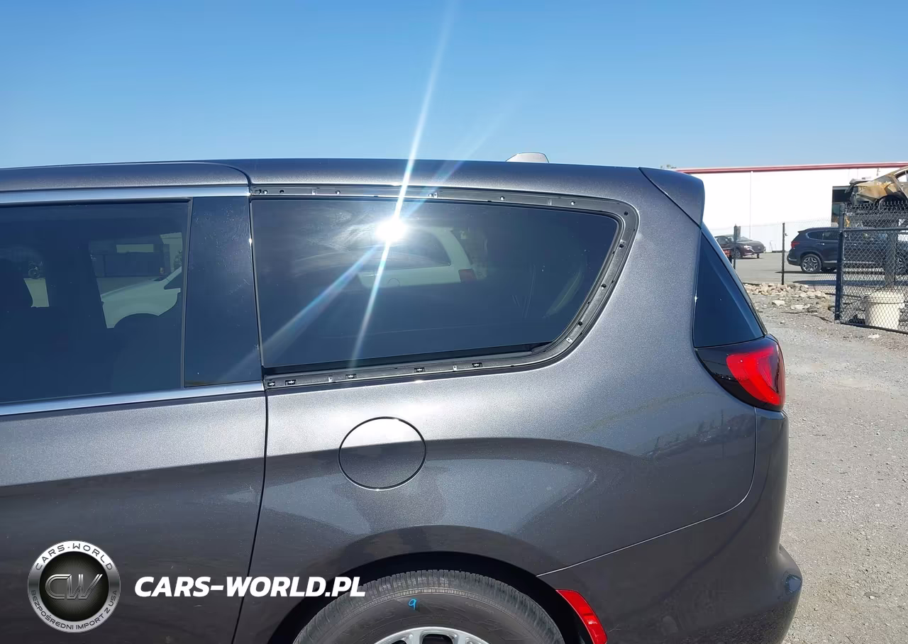 2020 Chrysler Voyager Lx VIN:2C4RC1CG4LR205134 - 6
