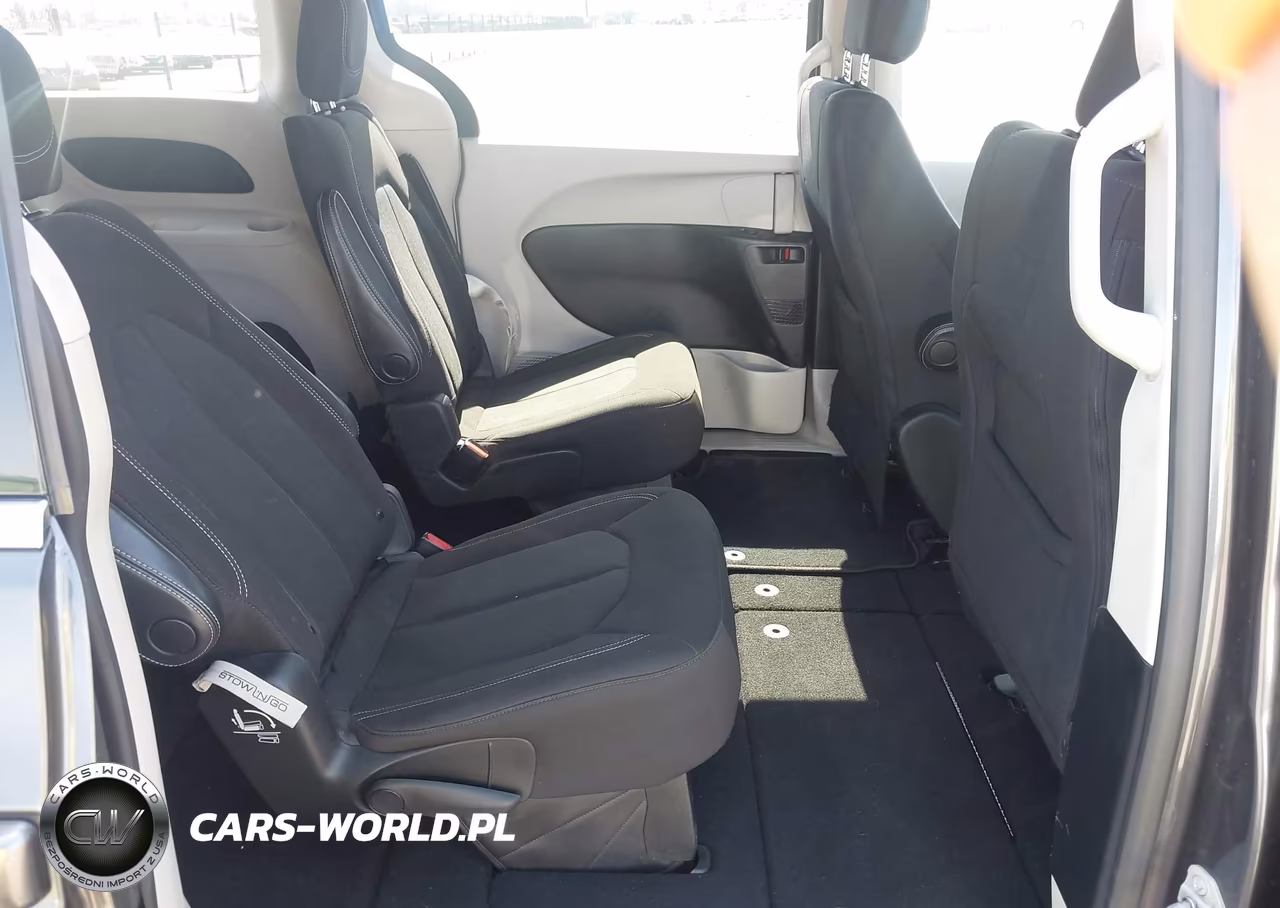 2020 Chrysler Voyager Lx VIN:2C4RC1CG4LR205134 - 8