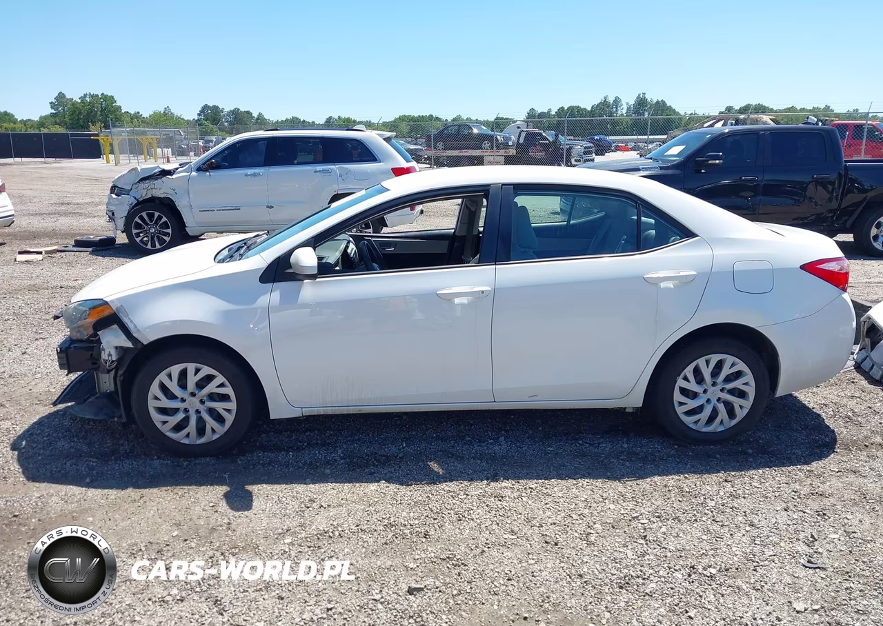 2019 Toyota Corolla Le VIN:5YFBURHE3KP875485 - 15