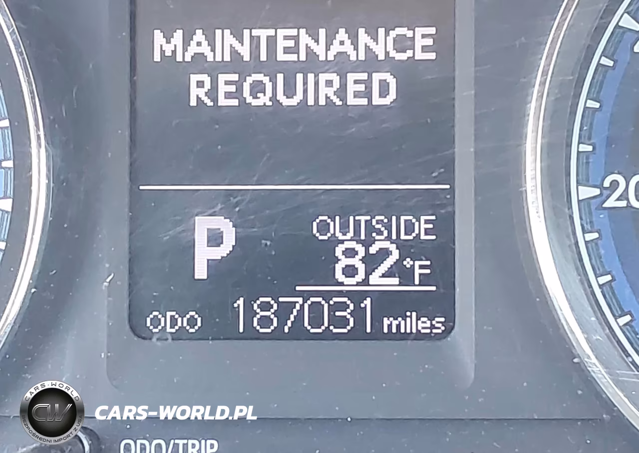 2019 Toyota Corolla Le VIN:5YFBURHE3KP875485 - 16