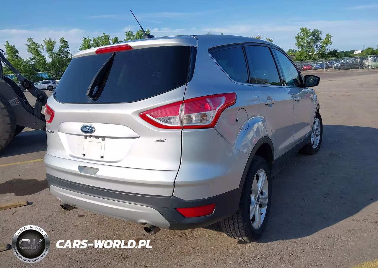2016 Ford Escape Se VIN:1FMCU0G72GUA37232 - 4