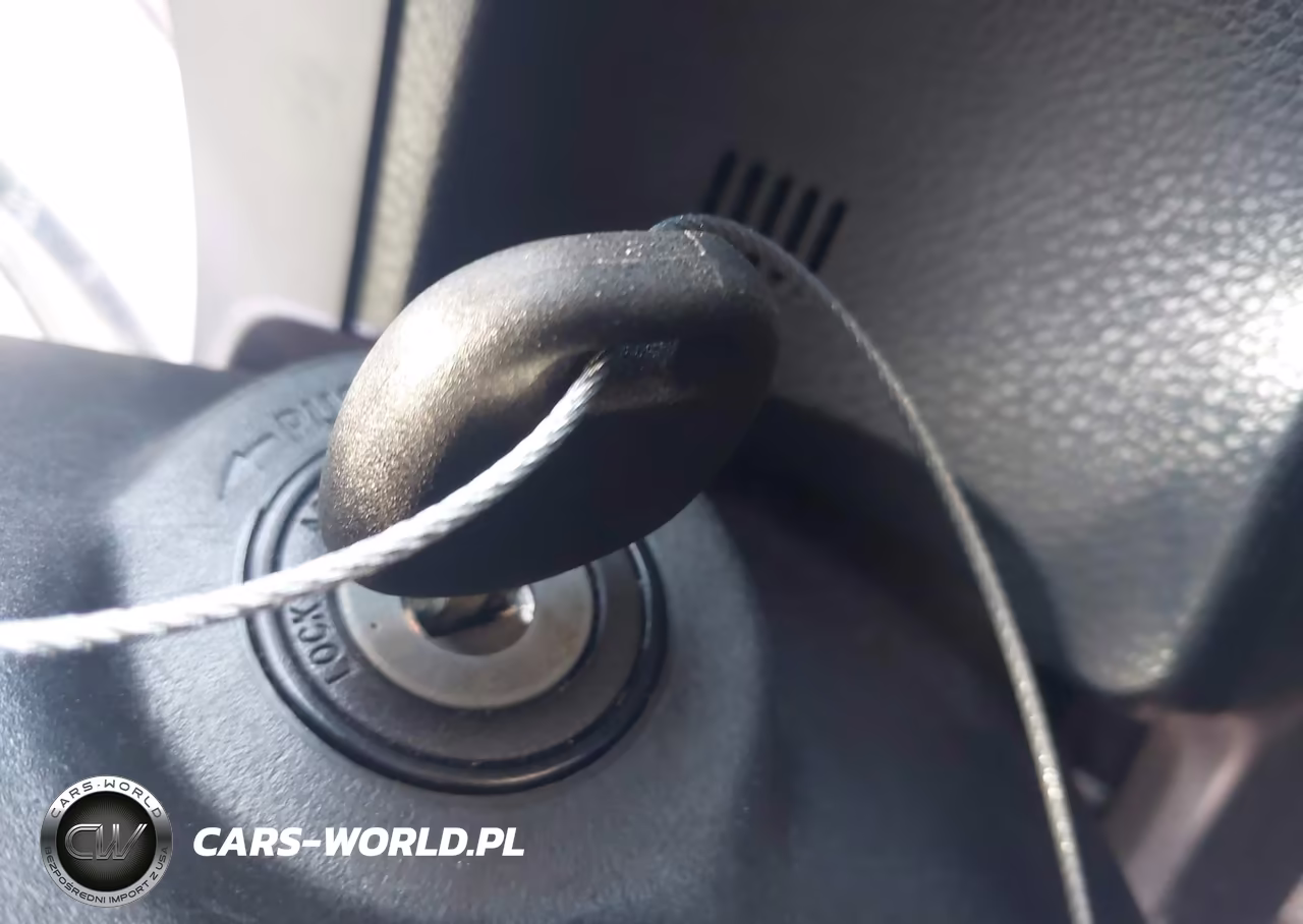 2018 Toyota Corolla Le VIN:5YFBURHE9JP835796 - 11