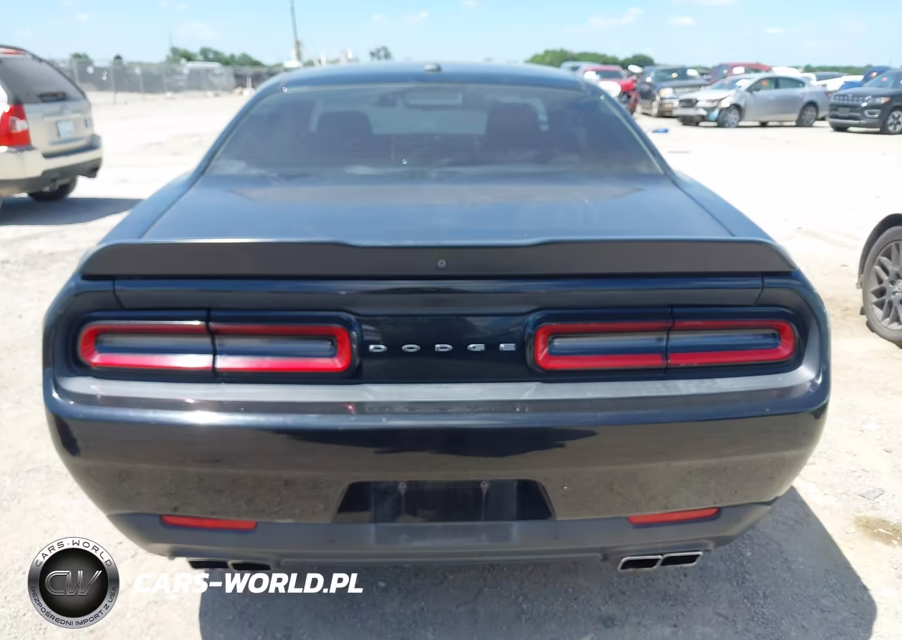 2016 Dodge Challenger R-T VIN:2C3CDZBT3GH177925 - 16