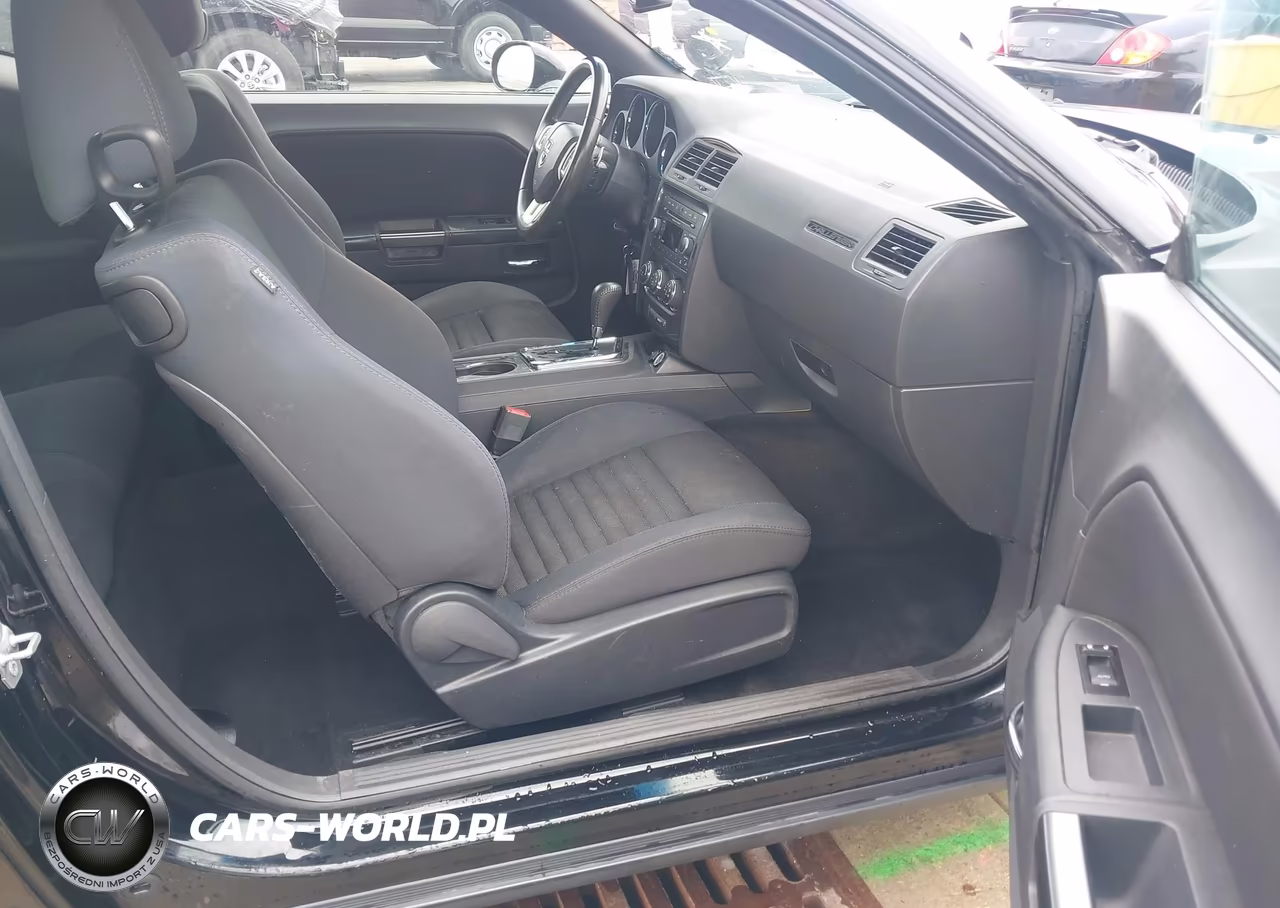 2014 Dodge Challenger Sxt VIN:2C3CDYAGXEH313706 - 5