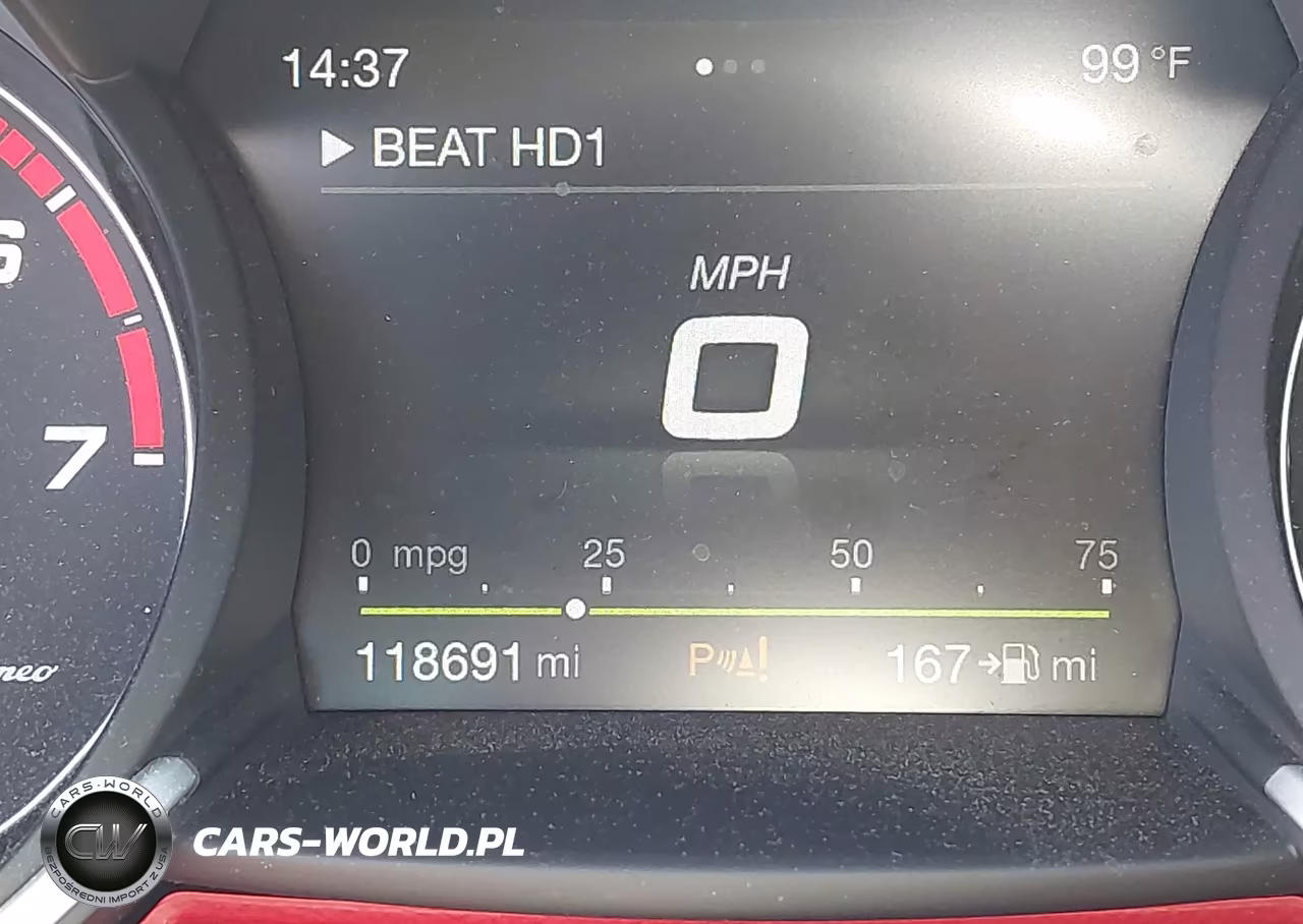 2018 Alfa Romeo Giulia Ti Sport VIN:ZARFAECN9J7589477 - 15