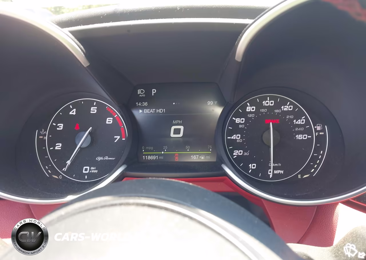 2018 Alfa Romeo Giulia Ti Sport VIN:ZARFAECN9J7589477 - 7