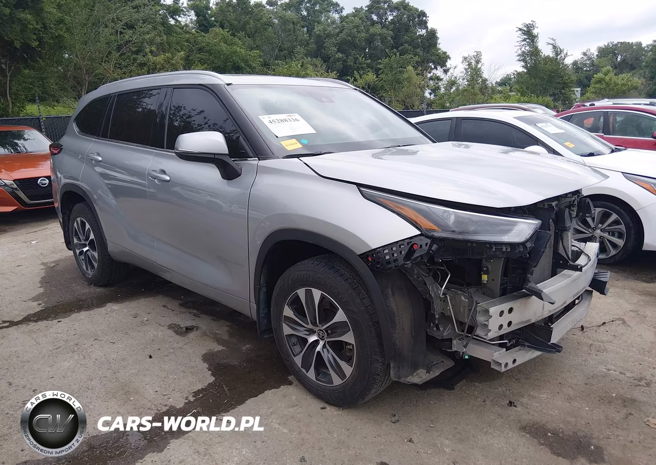 2022 Toyota Highlander Xle – zdjęcie 1 z 18