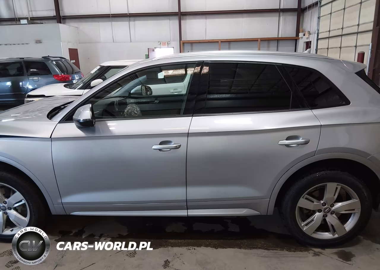 2018 Audi Q5 2.0T Premium-2.0T Tech Premium VIN:WA1ANAFY4J2199420 - 14