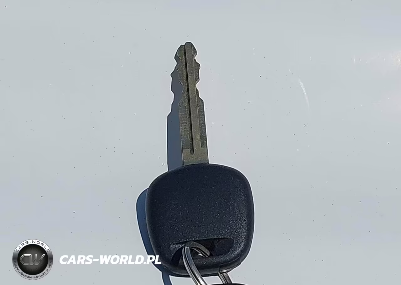 2015 Toyota Tacoma Base V6 VIN:3TMLU4EN5FM175637 - 11