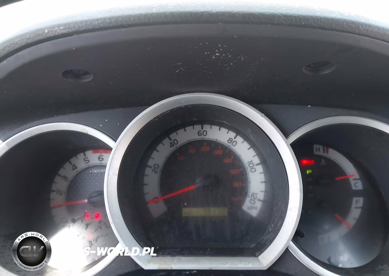 2015 Toyota Tacoma Base V6 VIN:3TMLU4EN5FM175637 - 7