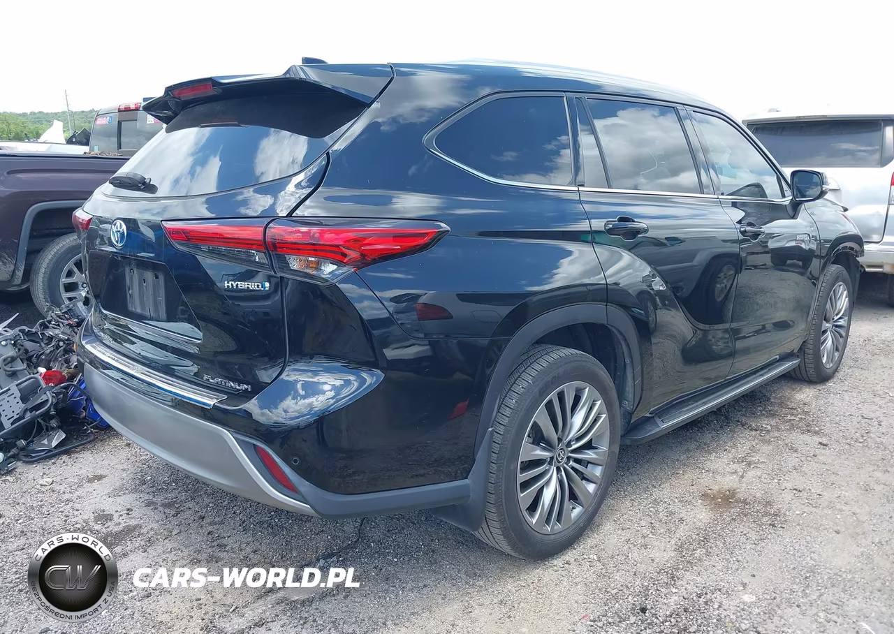 2021 Toyota Highlander Hybrid Platinum VIN:5TDFARAH6MS006081 - 4