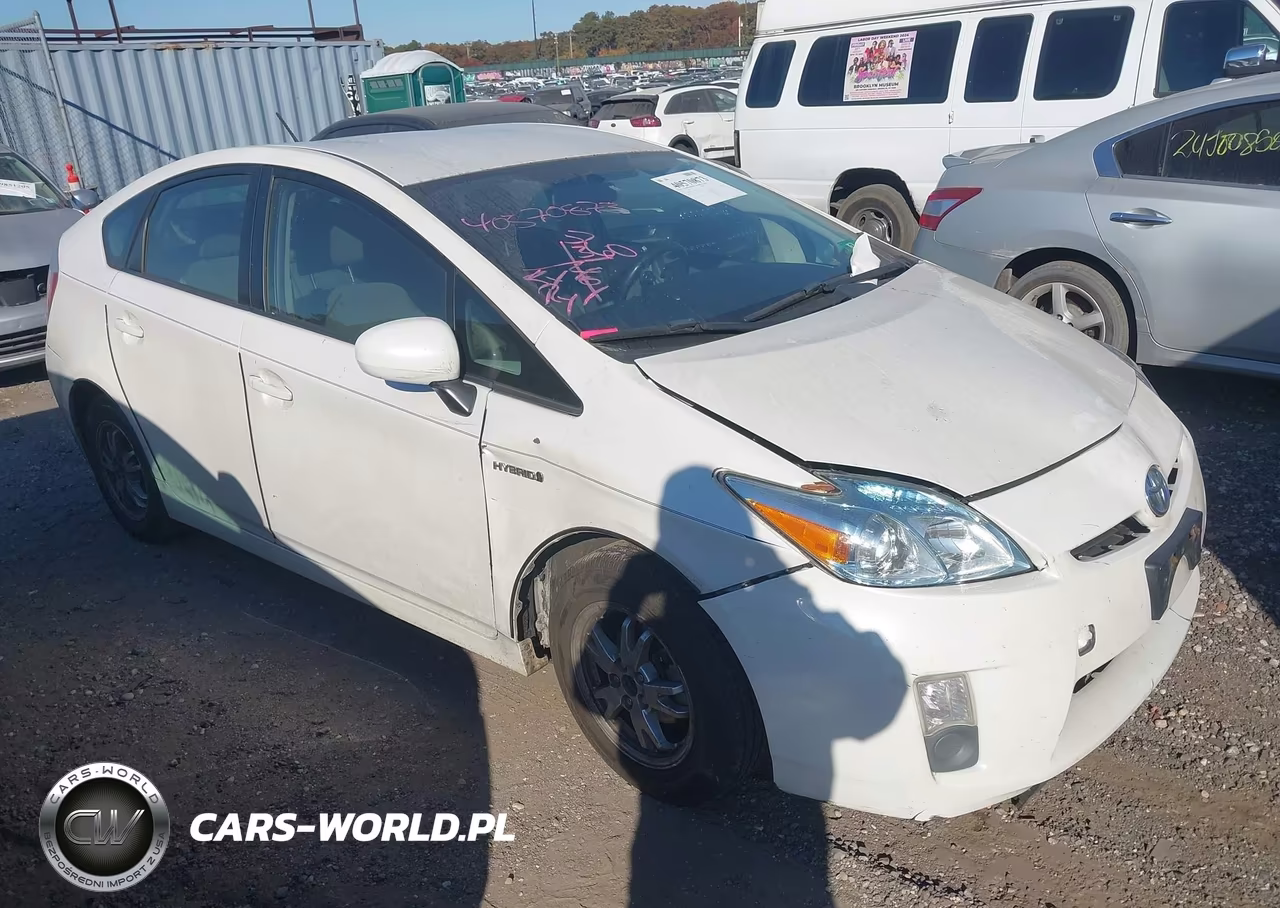 2011 Toyota Prius Two