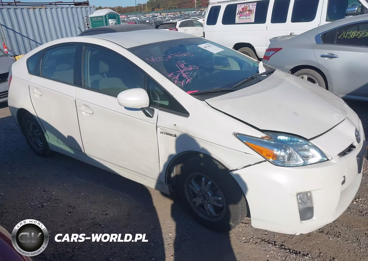 2011 Toyota Prius Two VIN:JTDKN3DU7B0272301 - 13