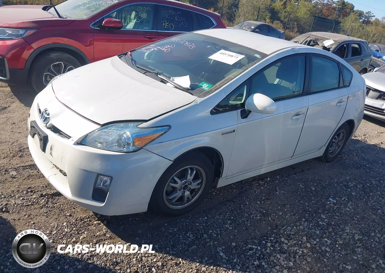2011 Toyota Prius Two VIN:JTDKN3DU7B0272301 - 2
