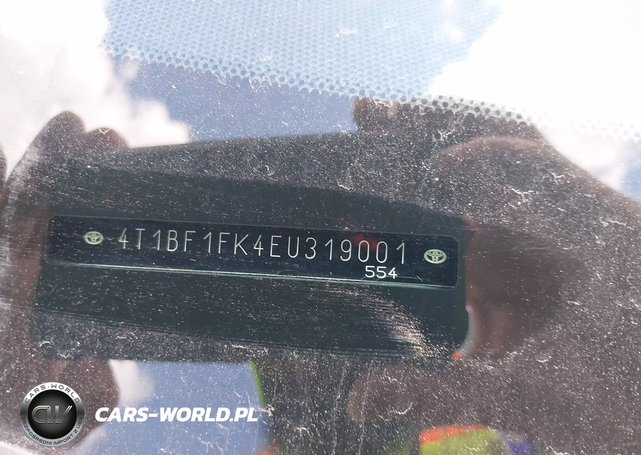 2014 Toyota Camry Se VIN:4T1BF1FK4EU319001 - 18