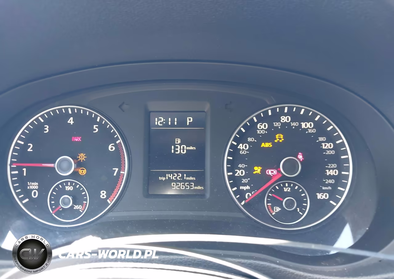 2015 Volkswagen Passat 1.8T Limited Edition VIN:1VWAT7A34FC115928 - 7