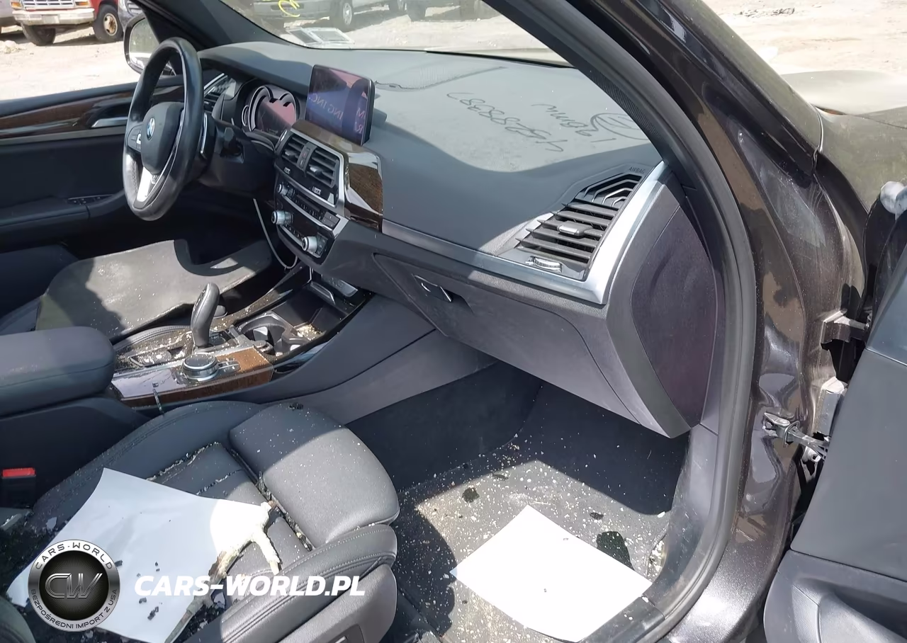 2019 BMW X3 xDrive30I VIN:5UXTR9C51KLE21047 - 5