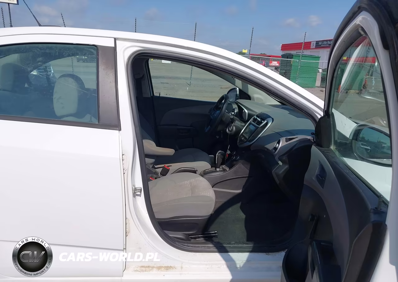 2017 Chevrolet Sonic Ls Auto VIN:1G1JB5SH5H4167403 - 5