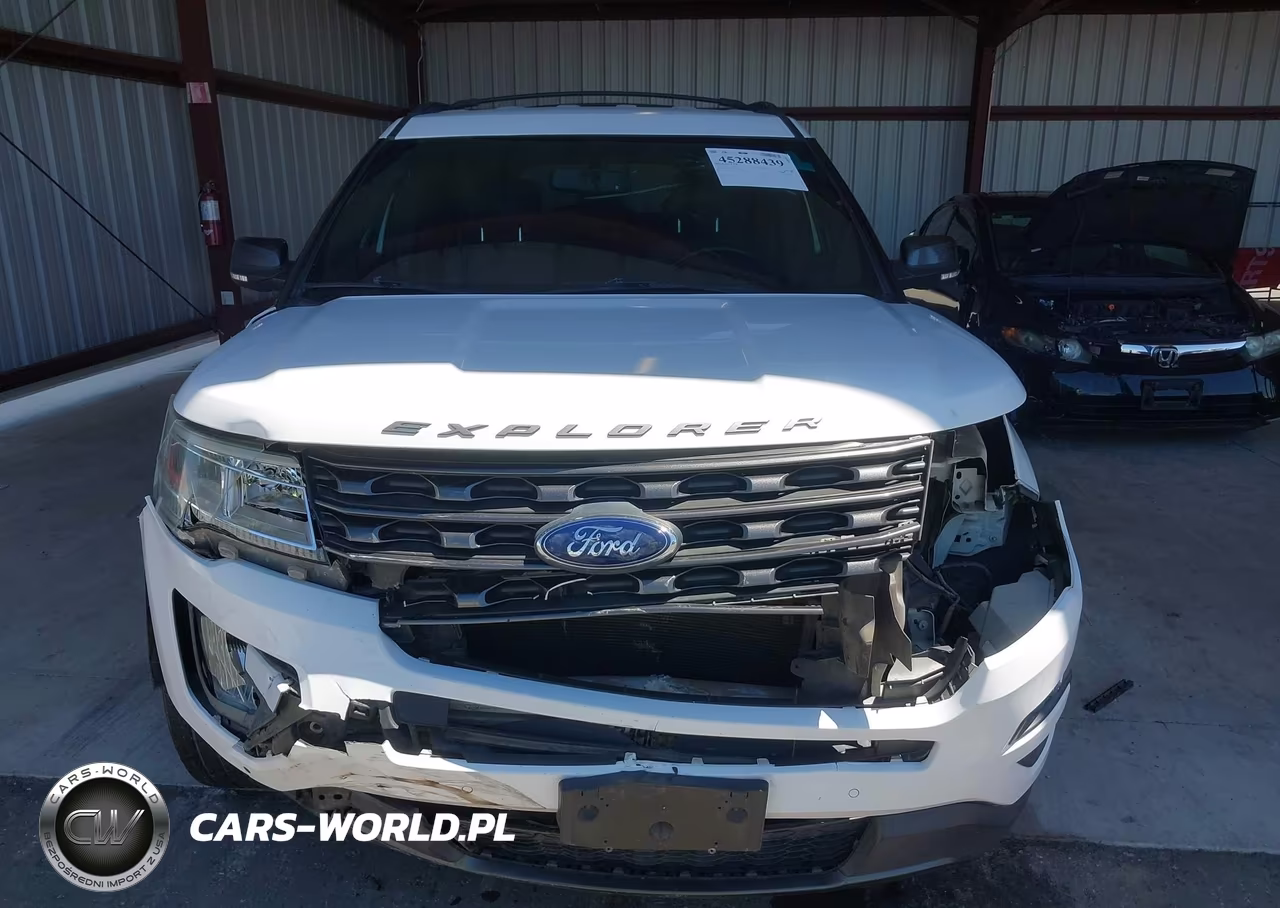 2017 Ford Explorer Xlt VIN:1FM5K7D84HGA60953 - 13