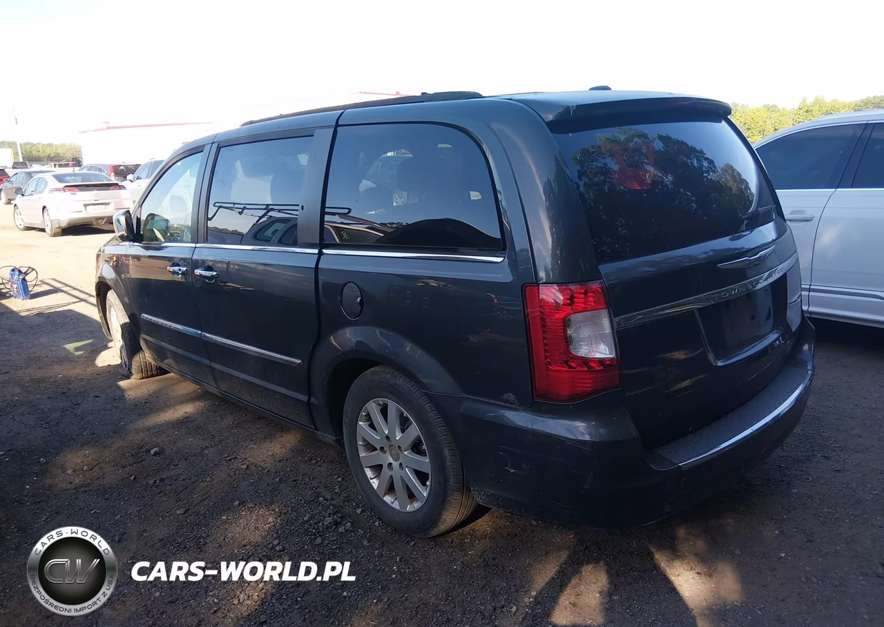 2011 Chrysler Town & Country Touring-L VIN:2A4RR8DG4BR713344 - 3