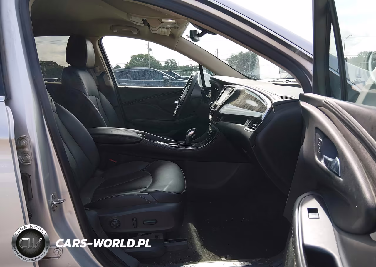 2017 Buick Envision Essence VIN:LRBFXDSA5HD217307 - 5