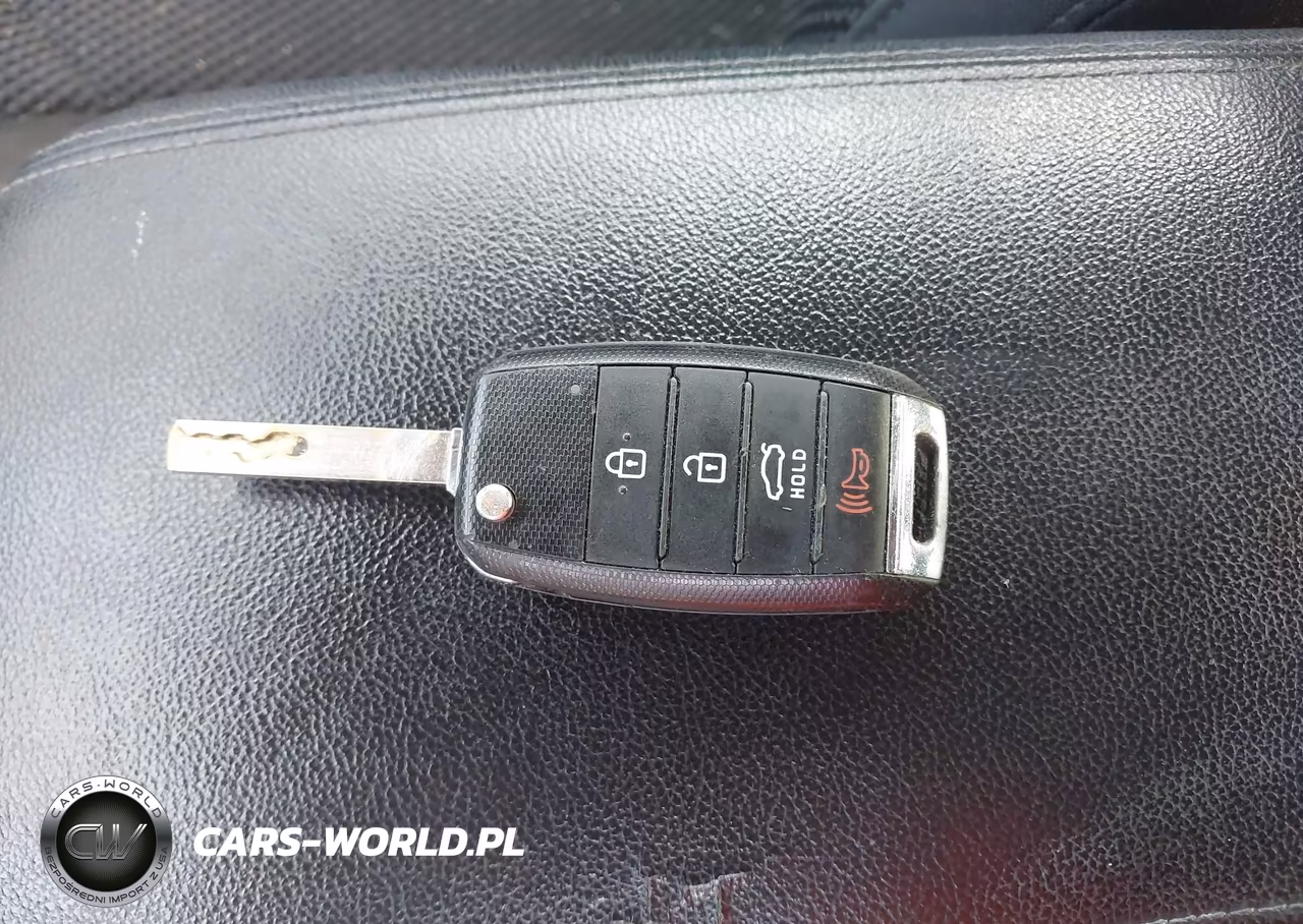2019 Kia Optima Lx VIN:5XXGT4L39KG340610 - 11