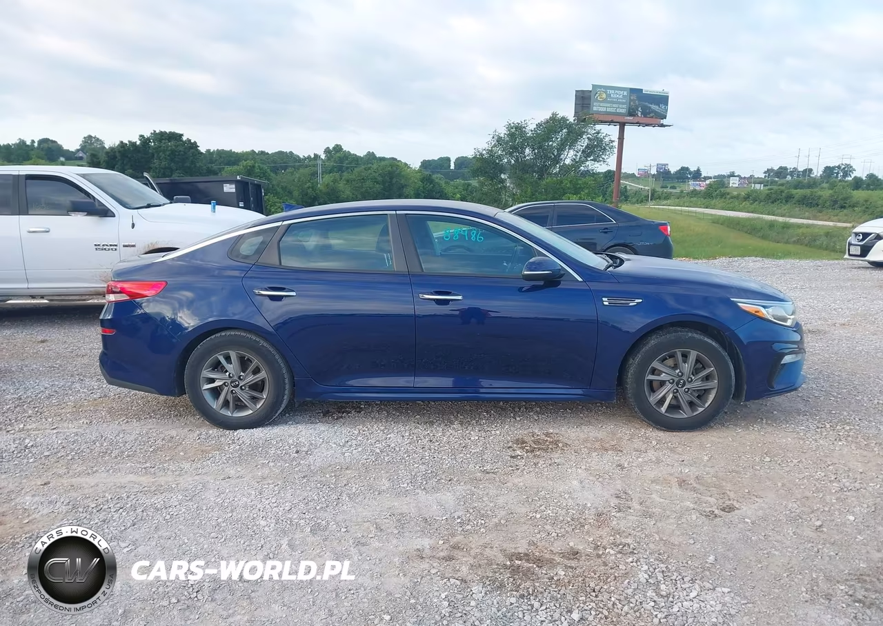 2019 Kia Optima Lx VIN:5XXGT4L39KG340610 - 13