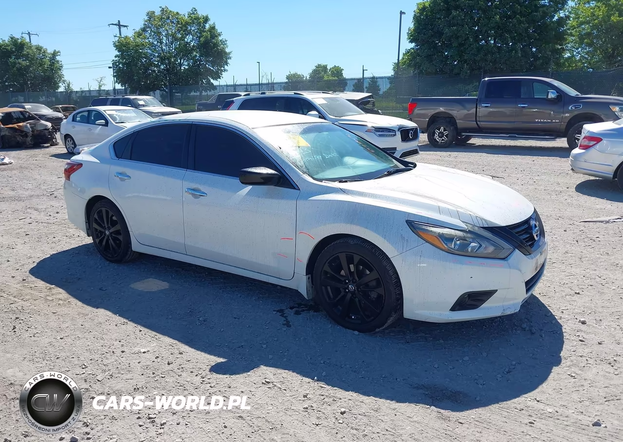2018 Nissan Altima 2.5 Sr – zdjęcie 1 z 15