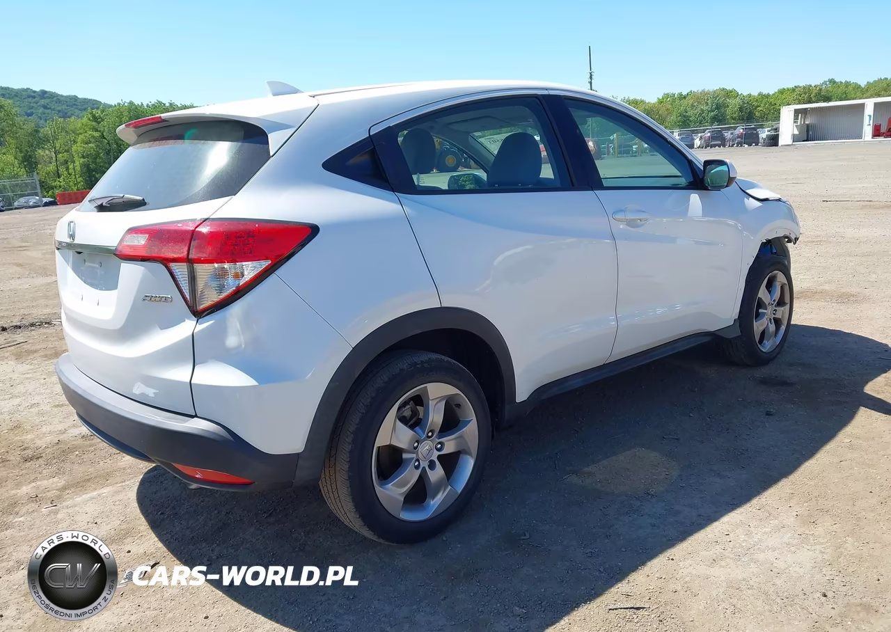2022 Honda Hr-V Awd Lx VIN:3CZRU6H38NM724241 - 4