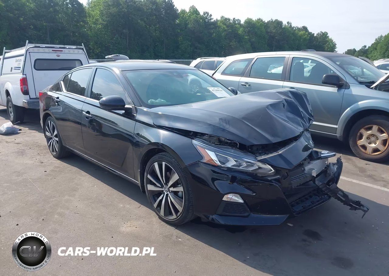 2021 Nissan Altima Sr Fwd – zdjęcie 1 z 17