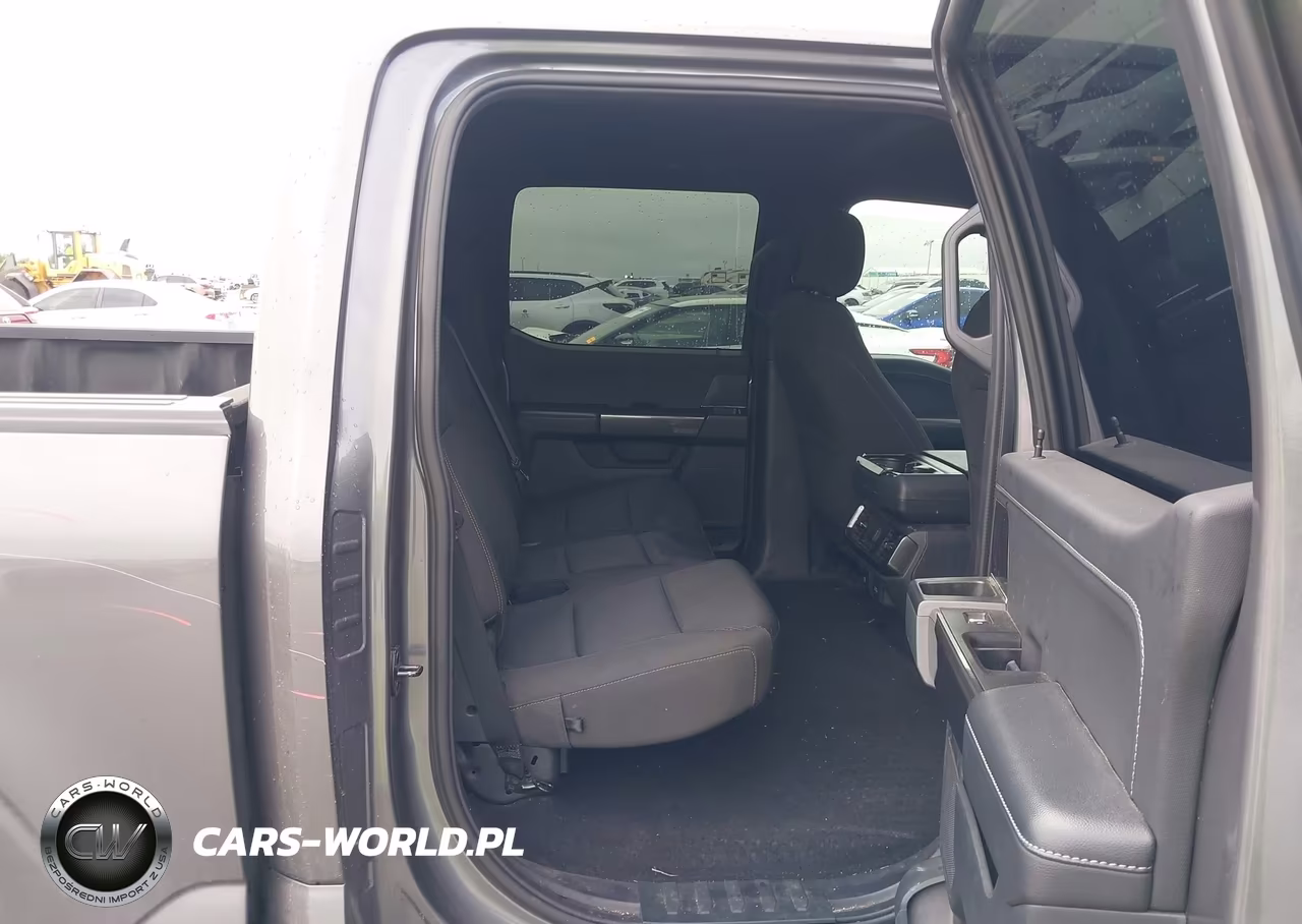 2023 Ford F-150 Xlt VIN:1FTEW1C52PKE56288 - 8